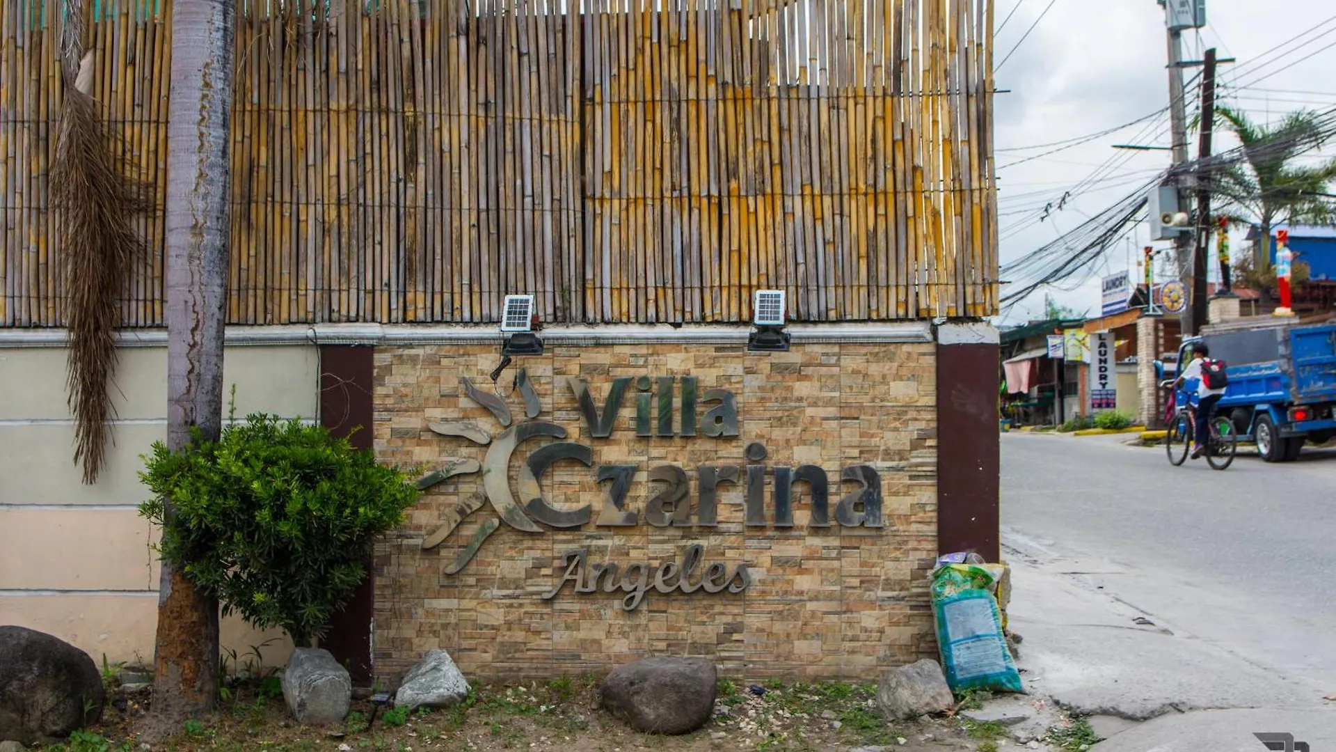 Willa Affordable Up To 15 Pax Near Aqua Planet & Dinosaur Island Angeles Dom wakacyjny